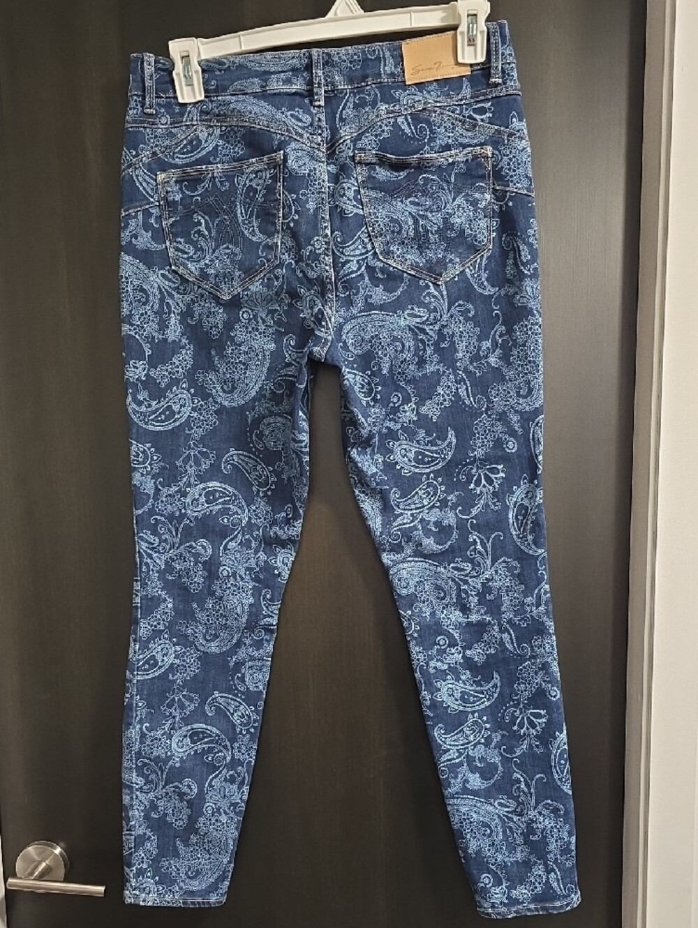 Seven7 Blue Paisley Skinny Jeans Sz 8 - Picture 5 of 5